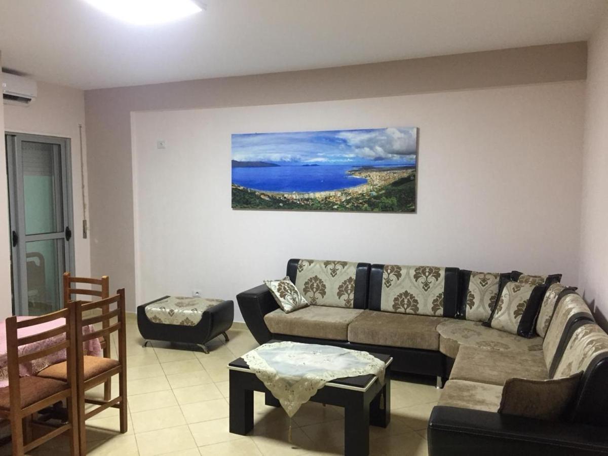 Colombo'S Apartment Vlore Luaran gambar